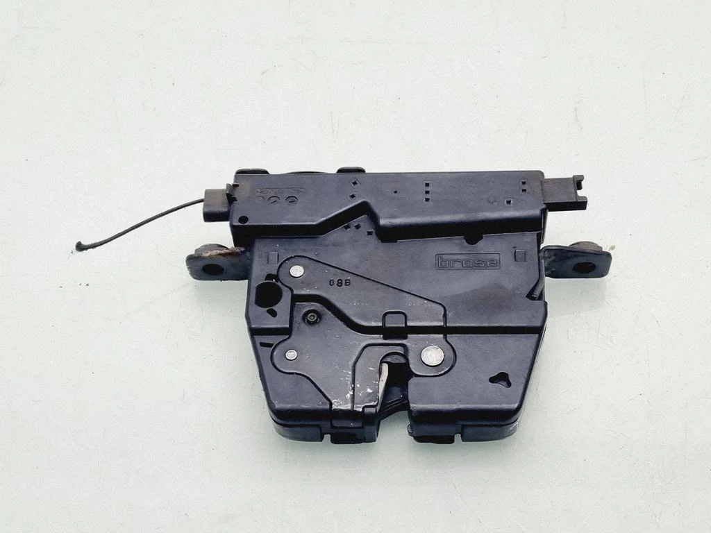 Tailgate/trunk/boot lock/catch/latch 51247191212