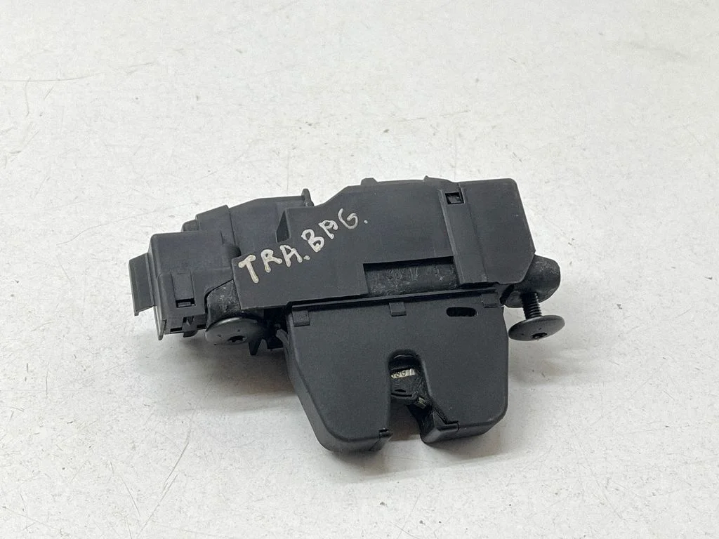 Tailgate/trunk/boot lock/catch/latch – Peugeot Traveller (2016-)