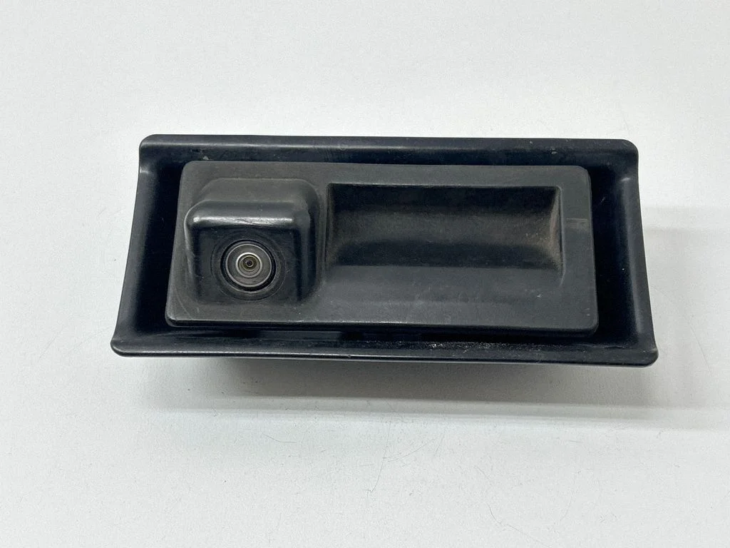 Atpakaļgaitas kamera 7P5827566