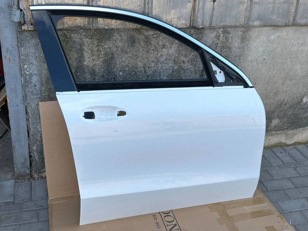 Drzwi przednie A2937221400