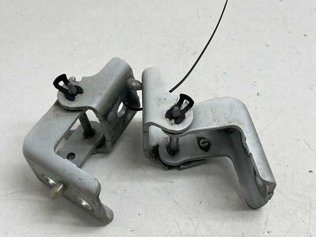 Front door hinges set – front right