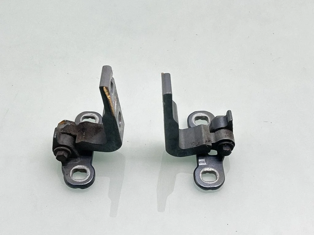 Front door hinges set – Volvo S90, V90 (2016-)