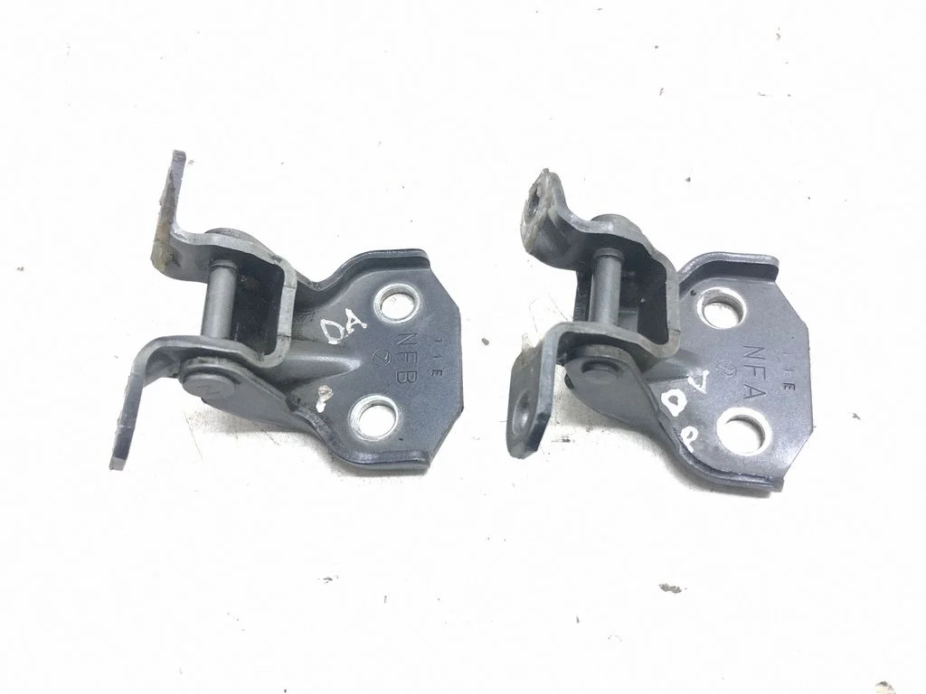 Front door hinges set 60070AG00A9P