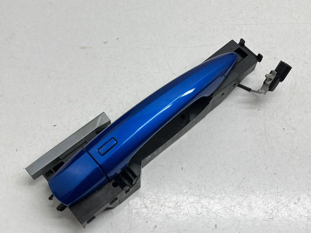 Esiukse välimine käepide GE0061552