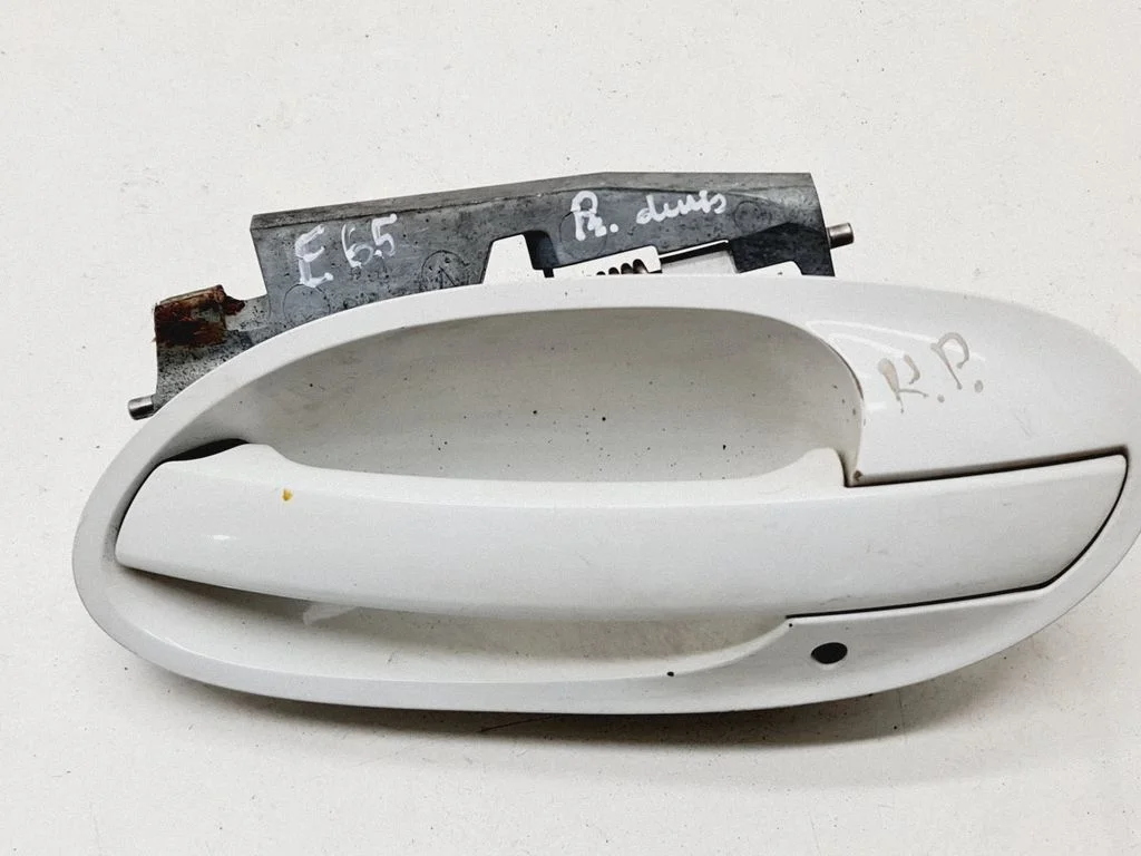Klamka zewnętrzna drzwi przednich 7159761