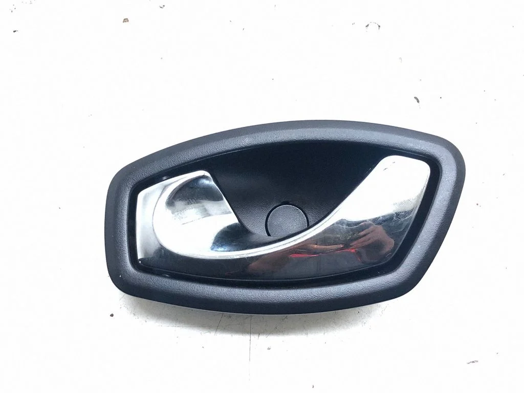 Front door interior handle 826730001R