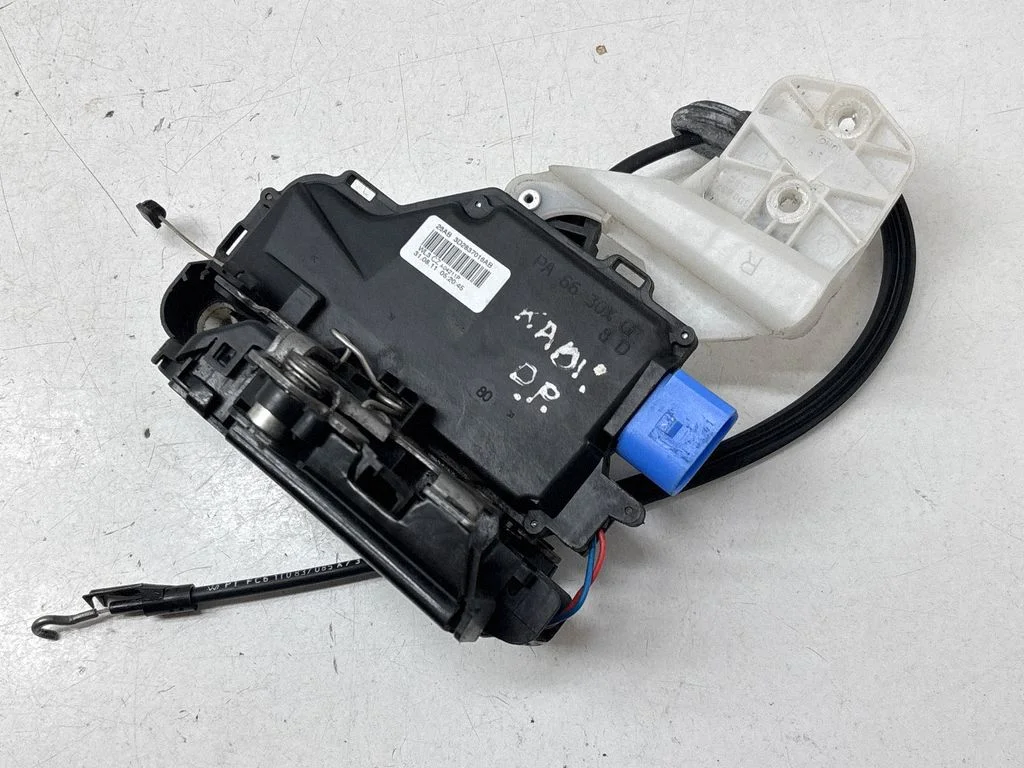 Front door lock 3D2837016AB