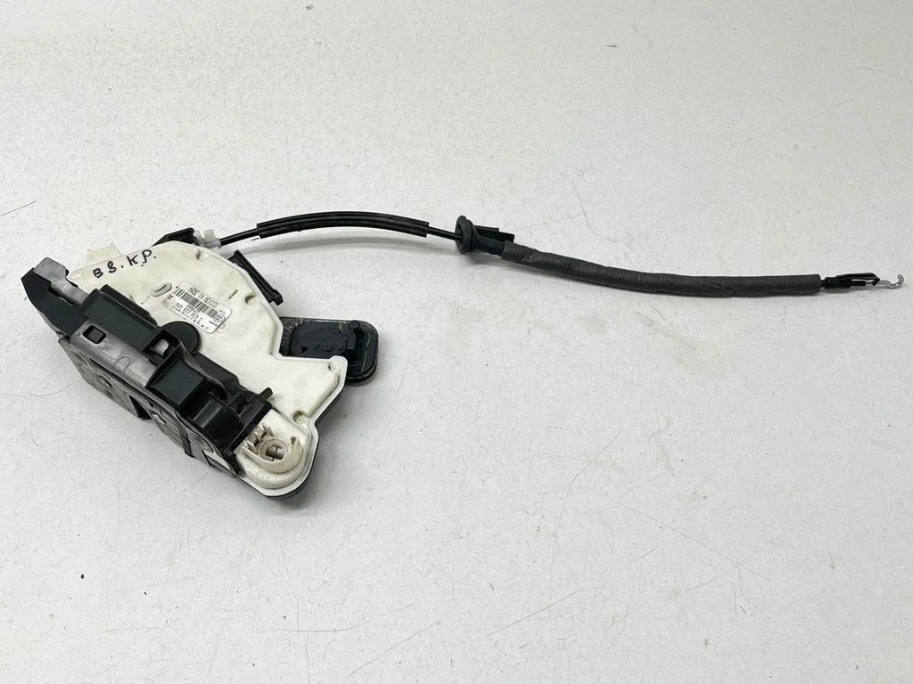 Front door lock SA8625