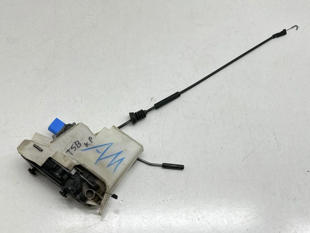 Front door lock – front left