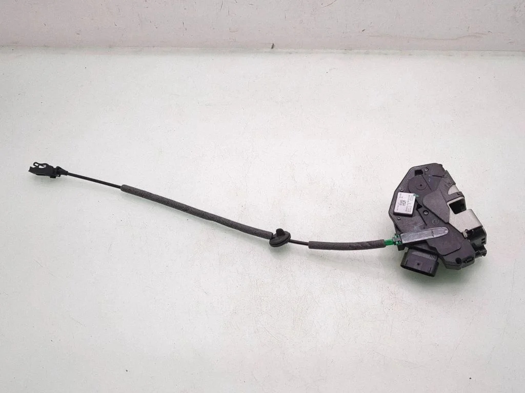 Front door lock BM5AA21812CG