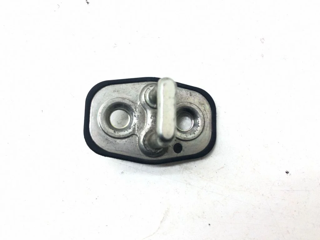 Front door lock loop/hook striker – Citroen Berlingo (2008-2018)