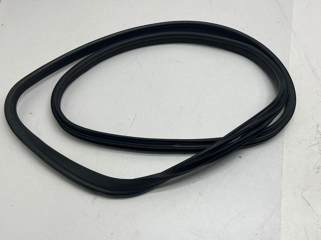 Front door rubber seal – Mercedes-Benz CLA-Class C117 X117 W117 (2013-2019)