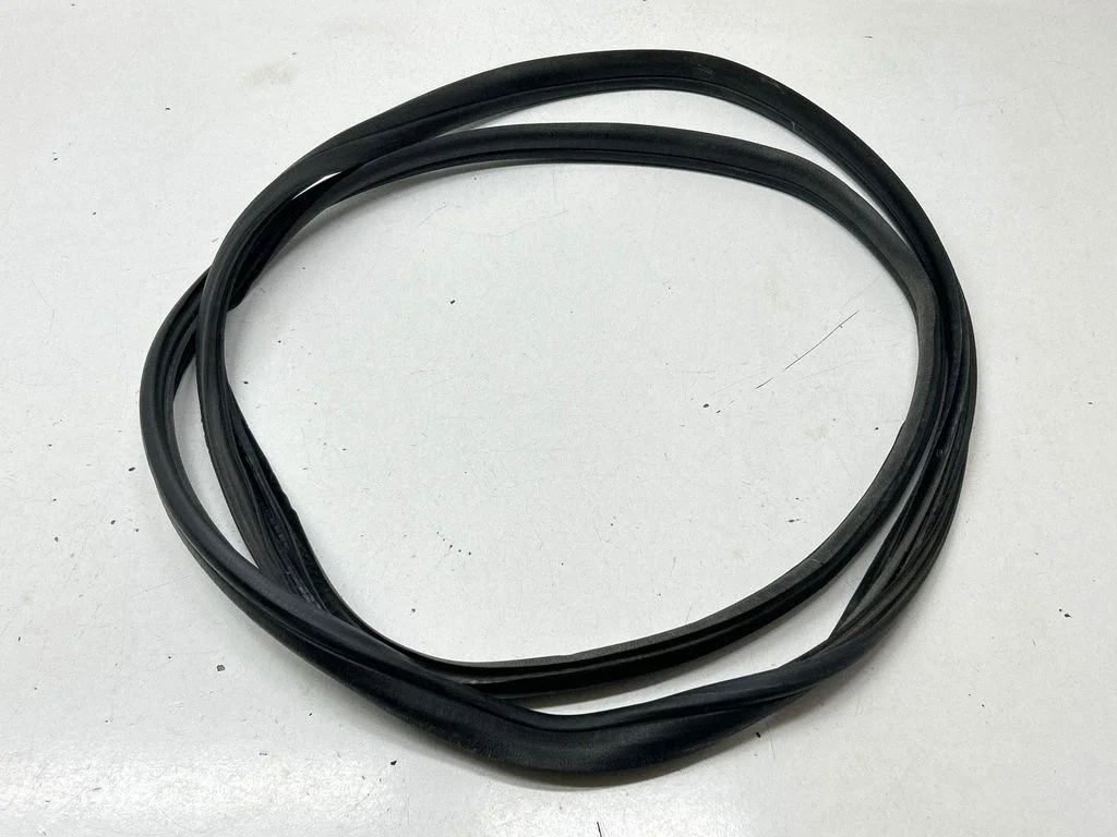Front door rubber seal 902522
