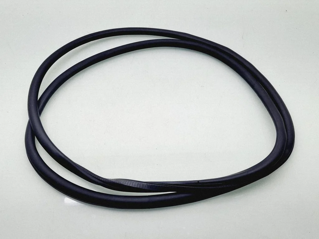 Front door rubber seal 7L0867365g