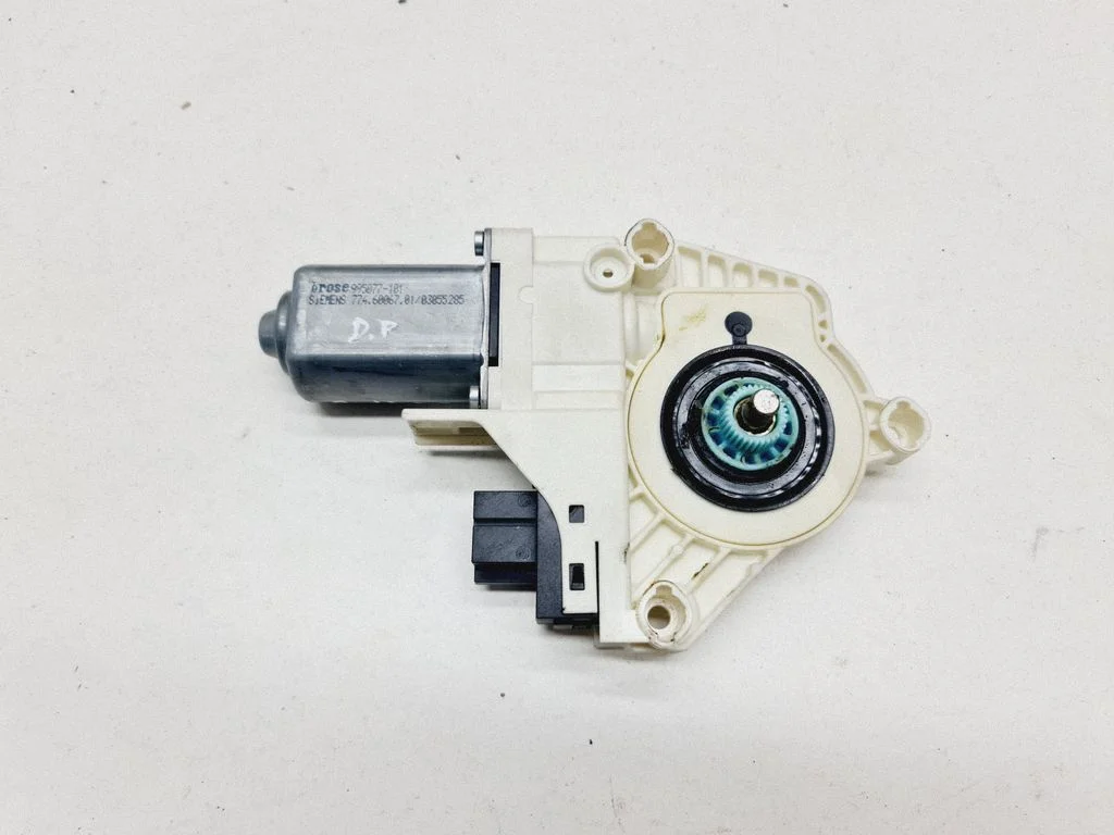 Front door window regulator motor – Audi A6 Allroad C6 (2006-2011)