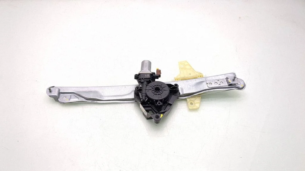 Front door window regulator with motor 124362D