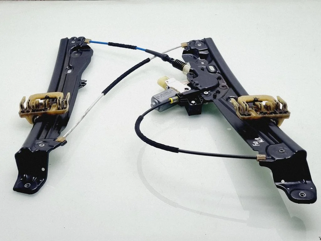 Front door window regulator with motor 71821319