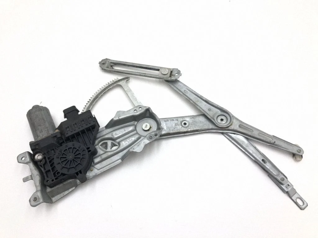 Front door window regulator with motor 0130821714