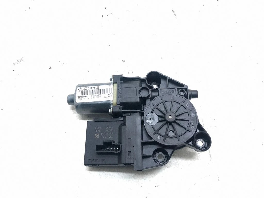 Front door window regulator motor 807310719R