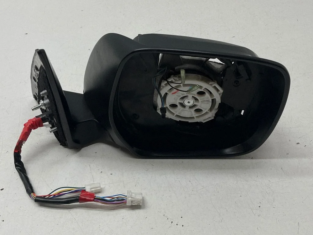 Esiukse elektriline välispeegel – Toyota Land Cruiser (J150) (2009-)