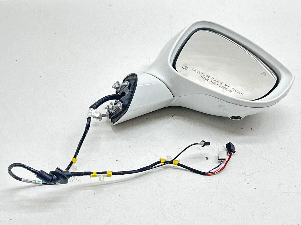 Esiukse elektriline välispeegel – Chrysler Pacifica (2017-)