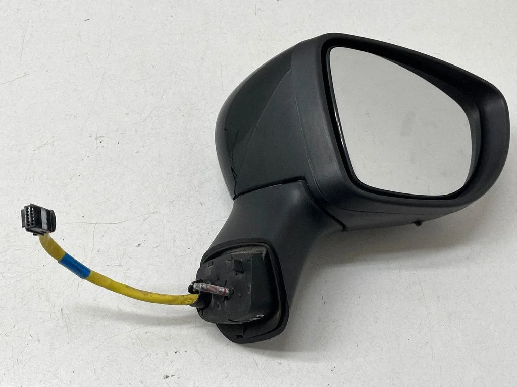 Esiukse elektriline välispeegel – Renault Captur (2013-2020)