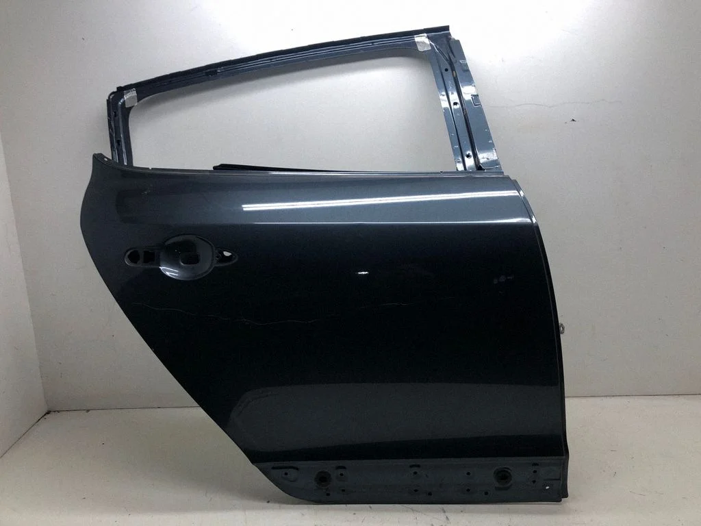 Rear door 822780003R