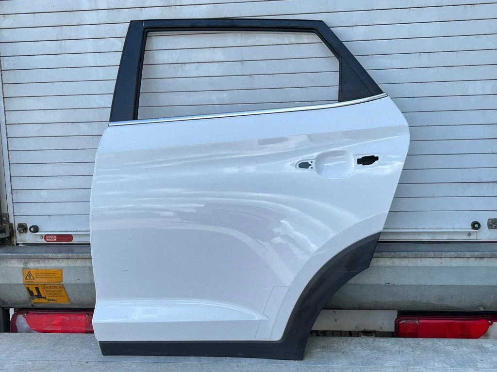 Rear door KA1411990601