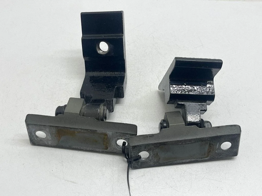 Rear door hinge set – BMW X5 F15 (2013-2017)