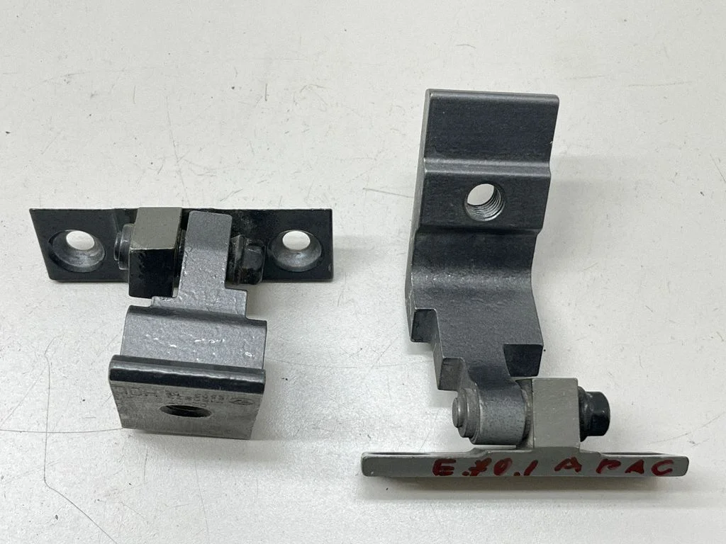 Rear door hinge set – BMW X5 E70 (2006-2013)