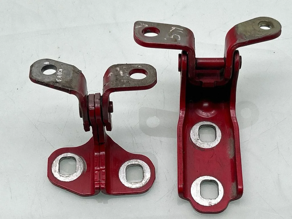 Rear door hinge set – Opel Astra K (2015-2021)