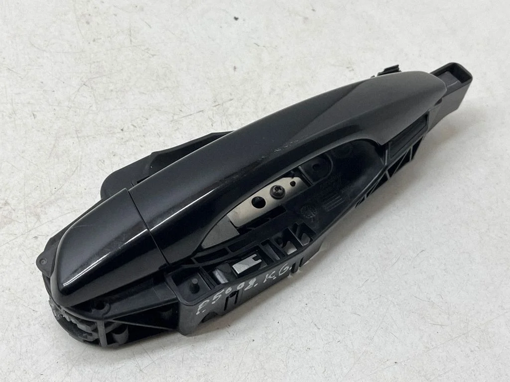 Rear door exterior handle GE0024923