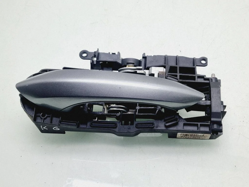 Rear door exterior handle – rear left