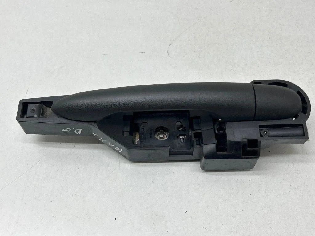 Tagaukse välimine käepide 8200497521