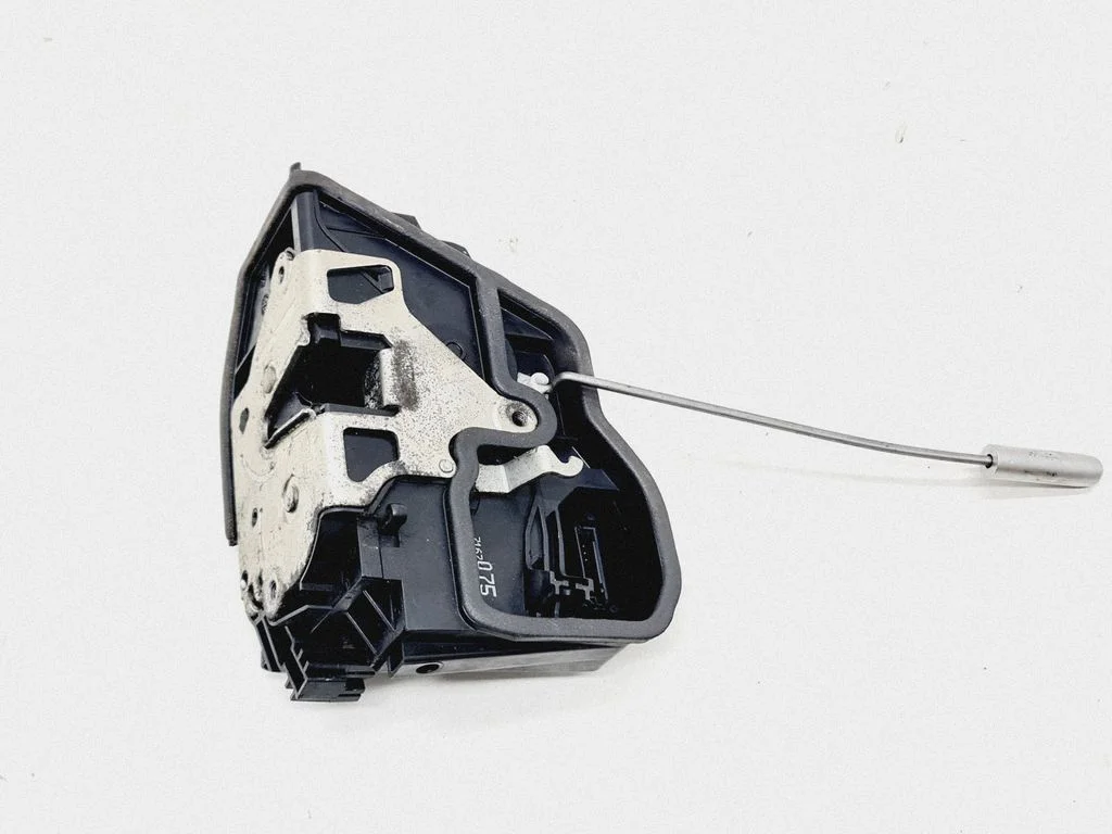 Rear door lock – BMW 7 Series E65 E66 (2001-2008)
