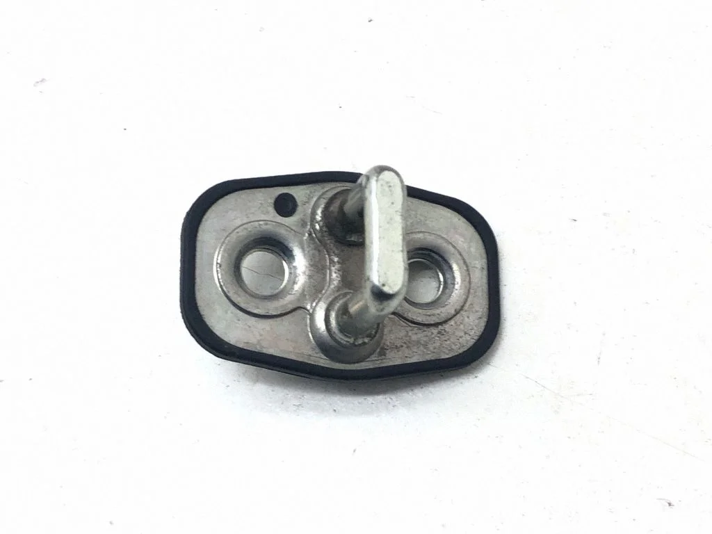 Rear door lock loop/hook striker – Citroen Berlingo (2008-2018)