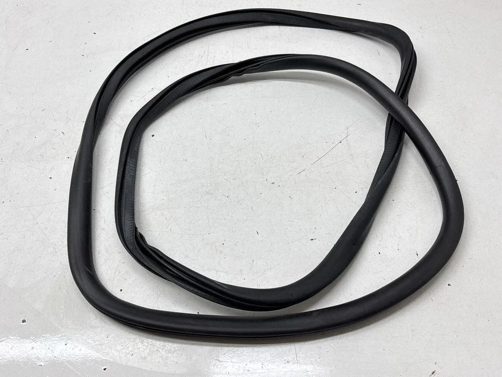 Tagaukse tihend (kere pool) LB5BS253A10AD