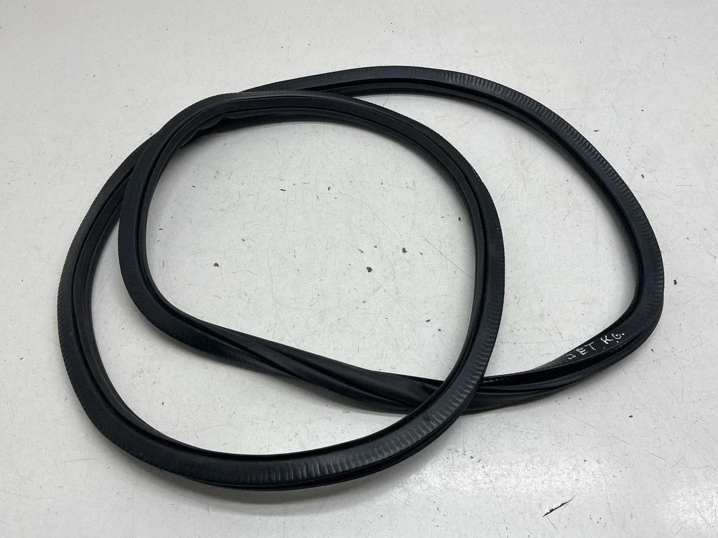 Rear door rubber seal (on body) – Volkswagen Jetta USA (2019-)