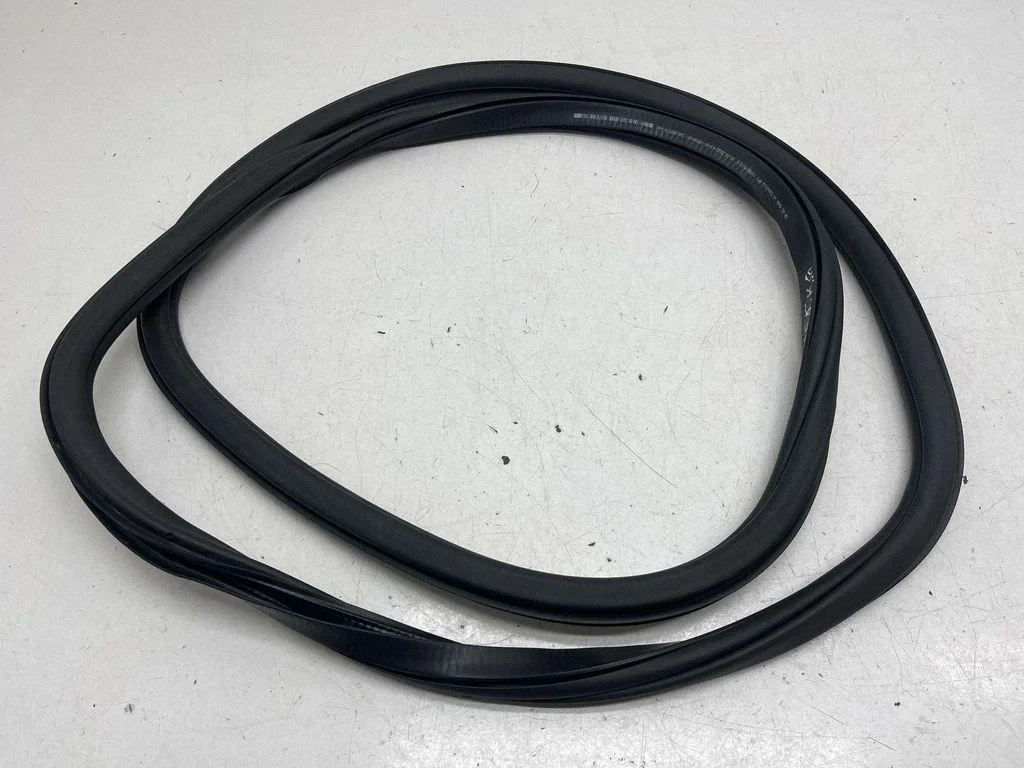 Rear door rubber seal (on body) – Volkswagen ID.5 (2022-)