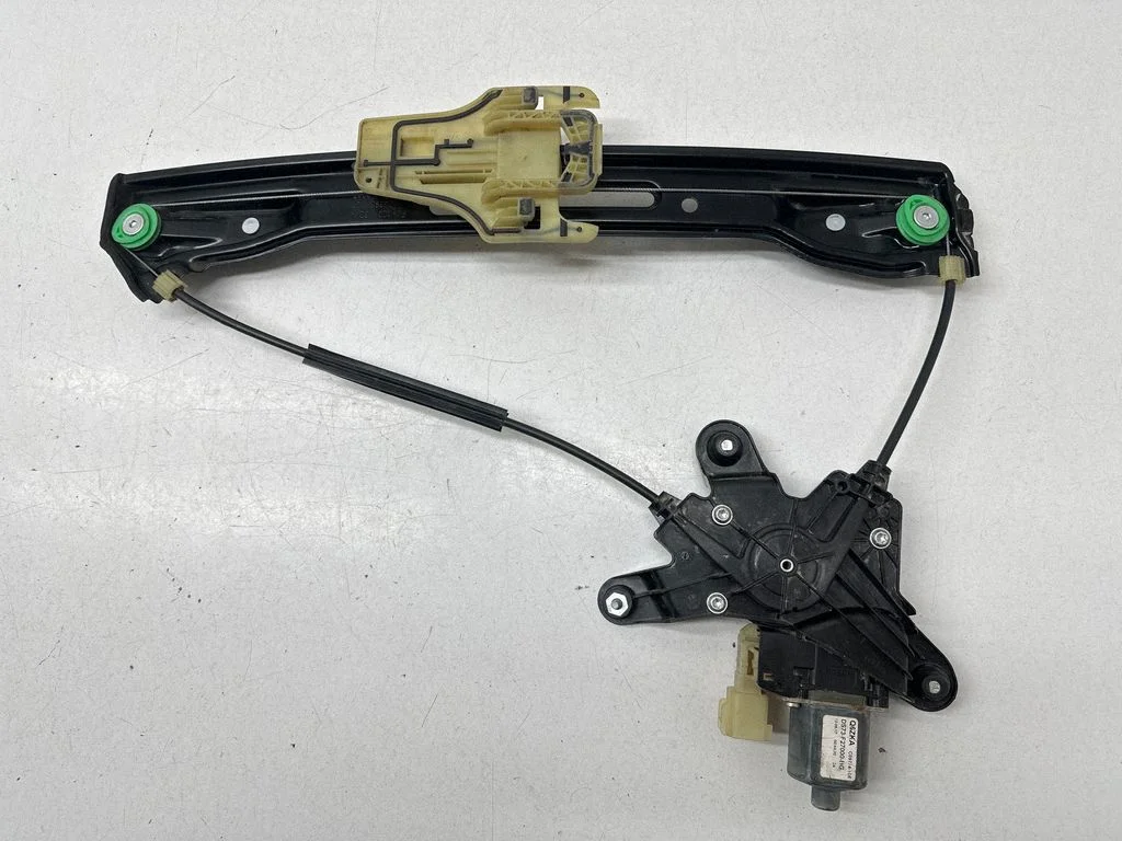 El. loga pacēlāja mehānisma komplekts DS73F27000BG