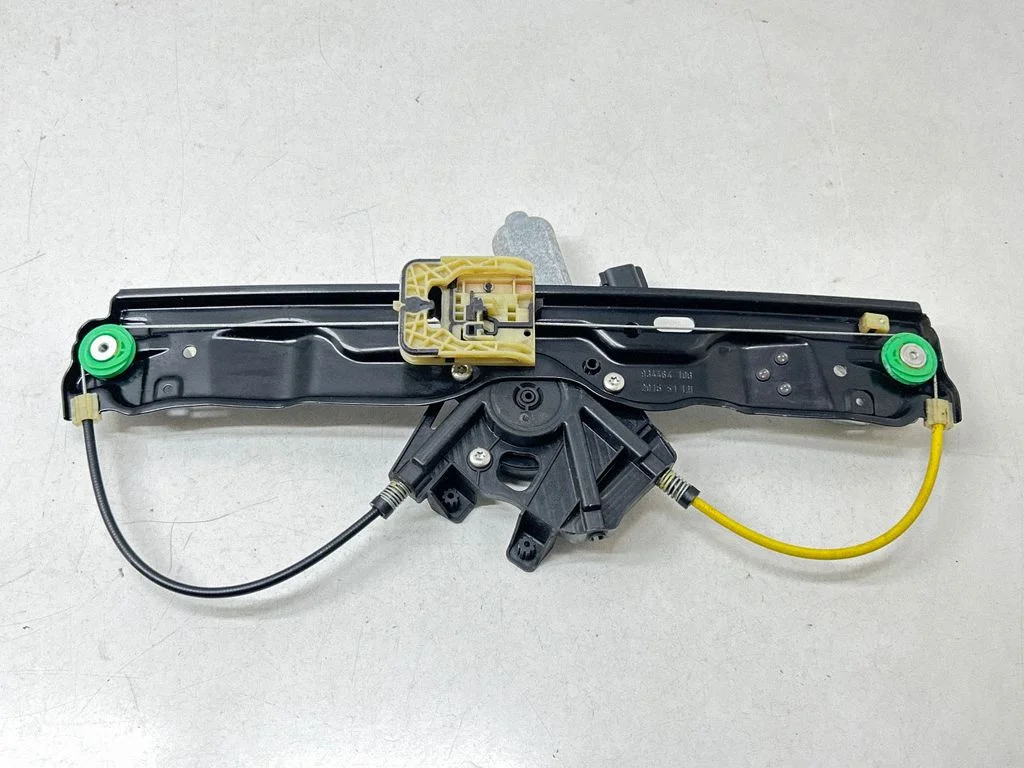 Rear door window regulator with motor – Land Rover Range Rover Evoque L538 (2011-2018)