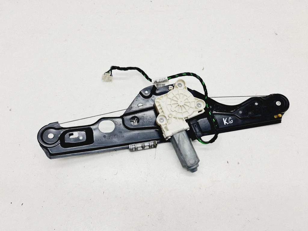Rear door window regulator with motor A2117300146
