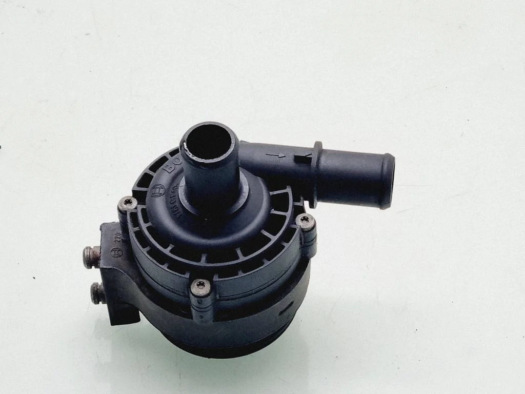 Electric auxiliary coolant/water pump 144B00004R