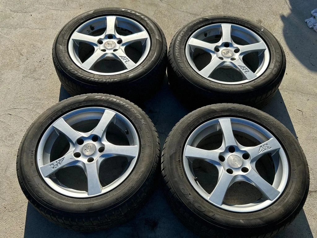 R16 alloy rim DW131F