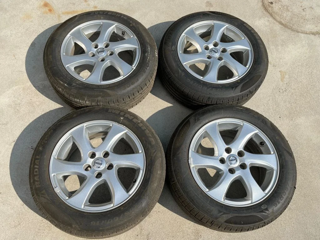 R16 valuvelg (-veljed) 31317058
