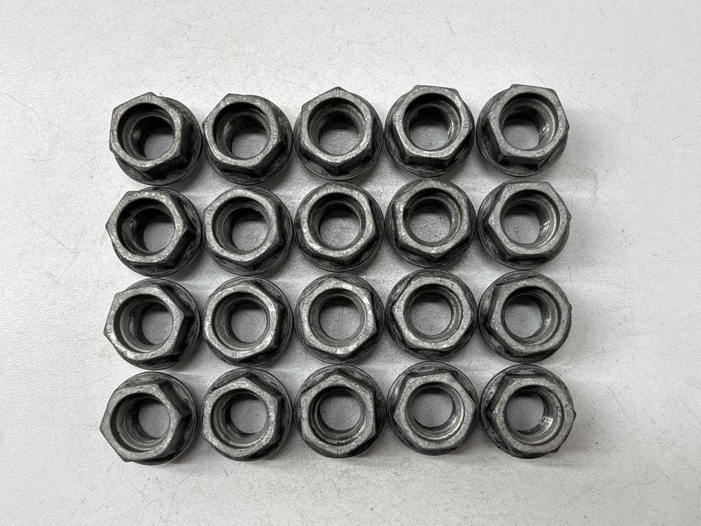 Nuts/bolts