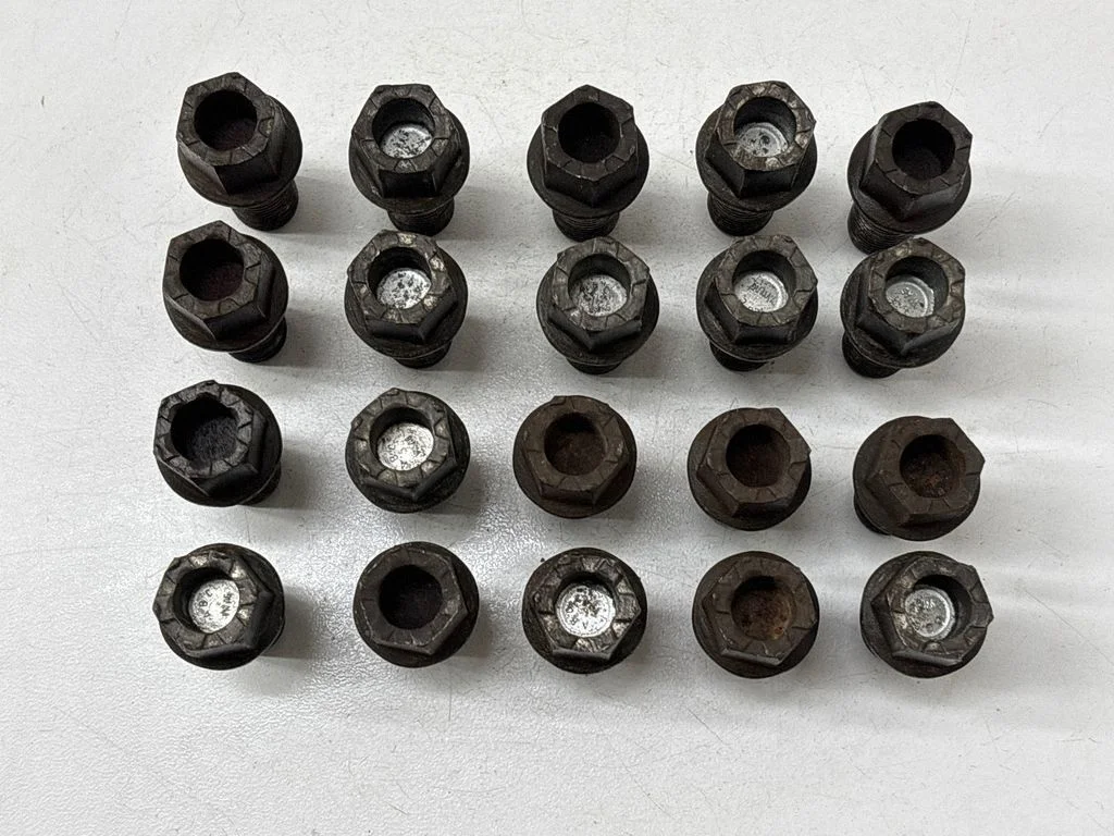 Nuts/bolts