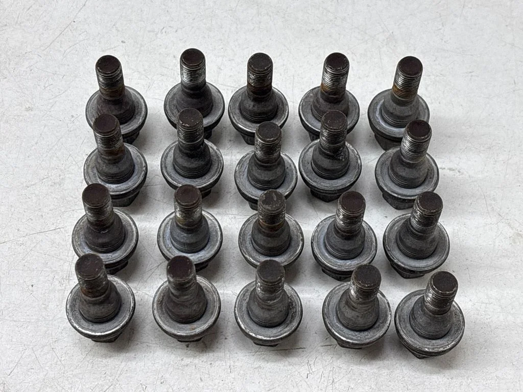 Nuts/bolts