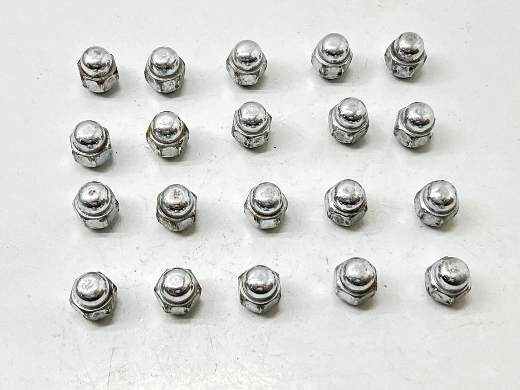 Nuts/bolts