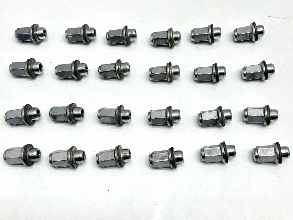 Nuts/bolts
